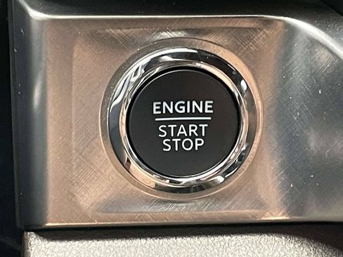 Used 2024 Ford F350 King Ranch w/ Chrome Package AWD/4WD image 25