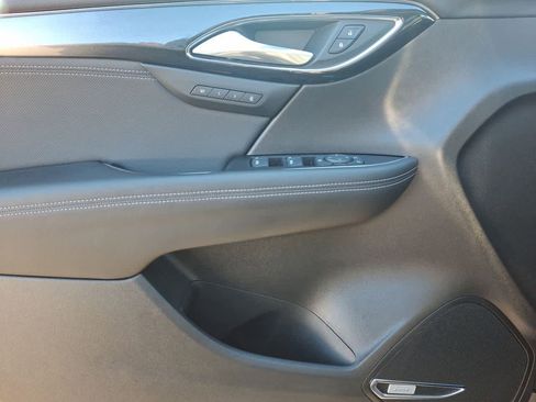 Used 2024 Buick Envision Preferred image 16