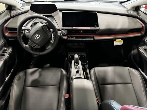 New 2026 Toyota Prius Plug-In Hybrid FWD image 24