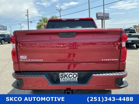 Used 2022 Chevrolet Silverado 1500 Custom w/ Safety Confidence Package RWD image 4