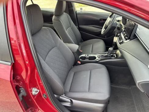 Used 2024 Toyota Corolla LE FWD image 19