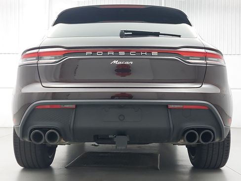 Certified 2026 Porsche Macan AWD/4WD image 6