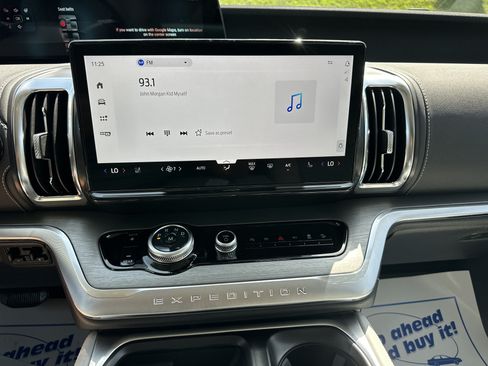 New 2027 Ford Expedition Max Platinum AWD/4WD image 14