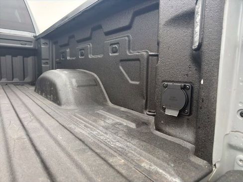 Used 2024 Chevrolet Silverado 2500 ZR2 w/ ZR2 Bison Edition image 34