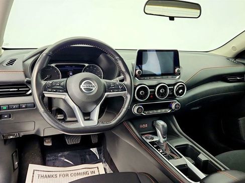 Used 2021 Nissan Sentra SR FWD image 12