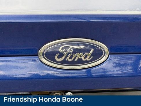Used 2016 Ford Fusion SE FWD image 10