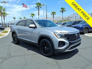 Used 2024 Volkswagen Atlas Cross Sport SE AWD/4WD video 1