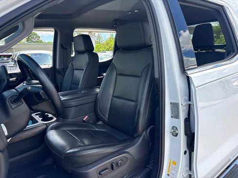 Used 2019 GMC Sierra 1500 SLT w/ SLT Premium Plus Package AWD/4WD image 9