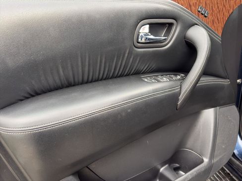 Used 2020 Nissan Armada SL w/ Premium Package RWD image 12