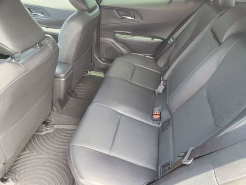 Used 2025 Toyota Prius FWD image 26