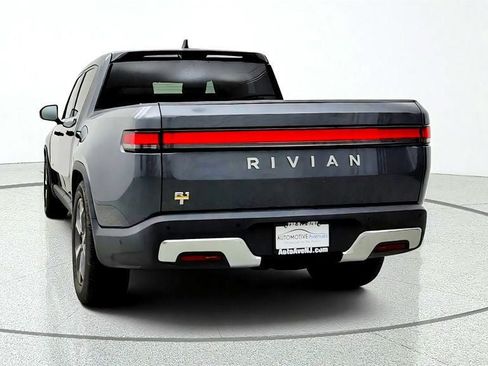 Used 2022 Rivian R1T Adventure AWD/4WD image 6