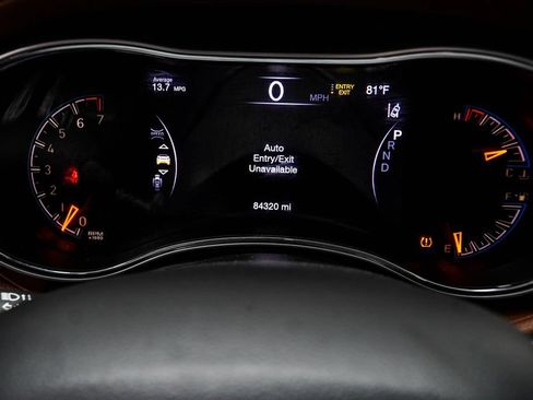 Used 2020 Jeep Grand Cherokee Summit AWD/4WD image 31