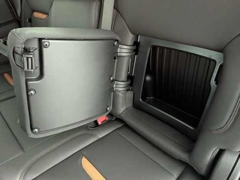 New 2026 GMC Sierra 3500 AT4 w/ AT4 Premium Plus Package image 35