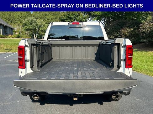 Used 2025 RAM 1500 Limited AWD/4WD image 13