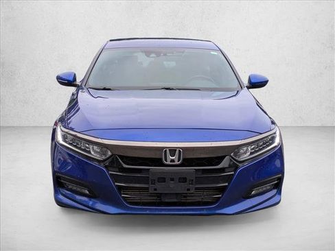 Used 2020 Honda Accord Sport image 2