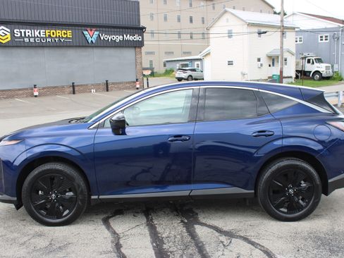 Certified 2025 Nissan Murano SV AWD/4WD image 2