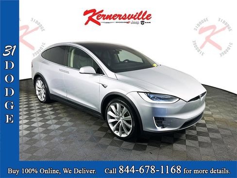 Used 2017 Tesla Model X 75D image 1