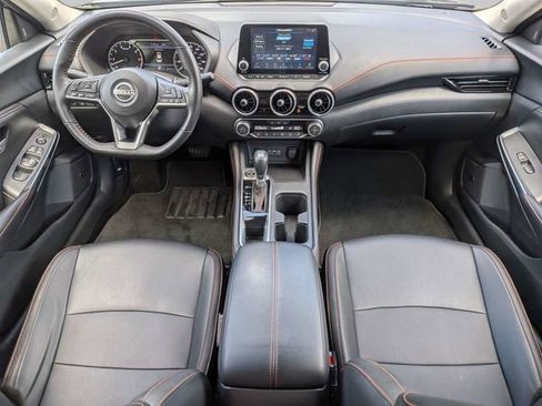 Used 2024 Nissan Sentra SR w/ SR Premium Package FWD image 16