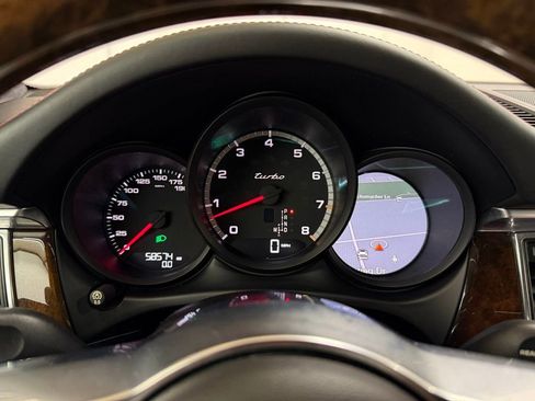 Used 2017 Porsche Macan Turbo image 65
