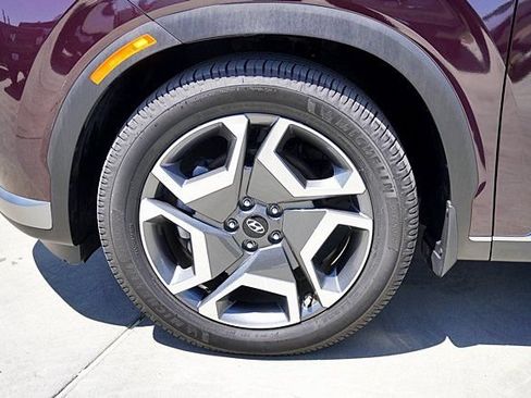 Used 2024 Hyundai Palisade SEL FWD image 14