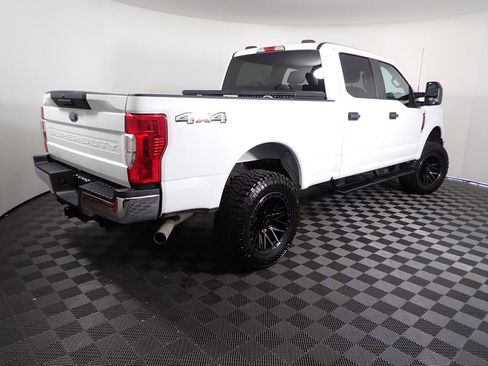 Used 2021 Ford F250 XL w/ Power Equipment Group image 17