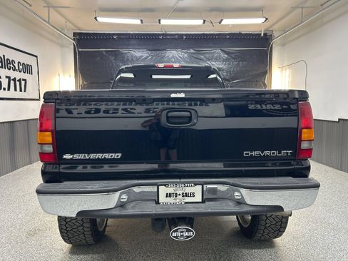 Used 1999 Chevrolet Silverado 1500 LS w/ Off-Road Chassis Pkg AWD/4WD image 5