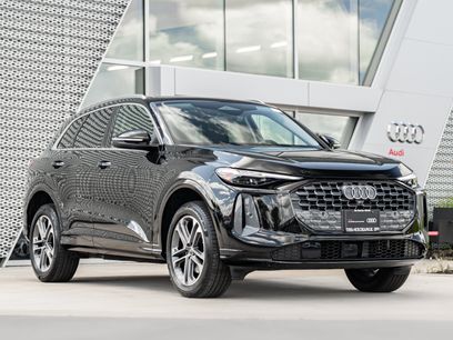Certified 2025 Audi Q5 Premium w/ Premium Plus
