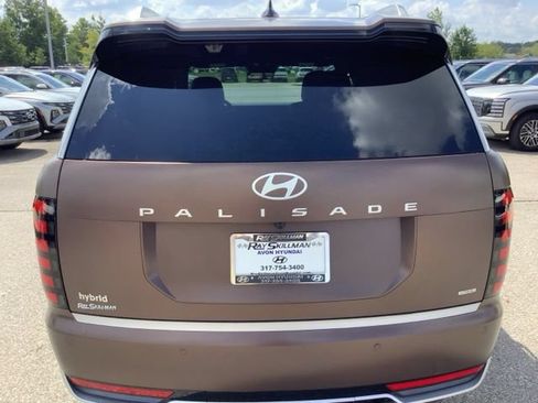Certified 2026 Hyundai Palisade Calligraphy AWD/4WD image 7