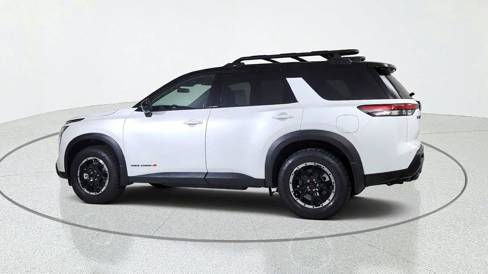 Used 2026 Nissan Pathfinder Rock Creek AWD/4WD image 4