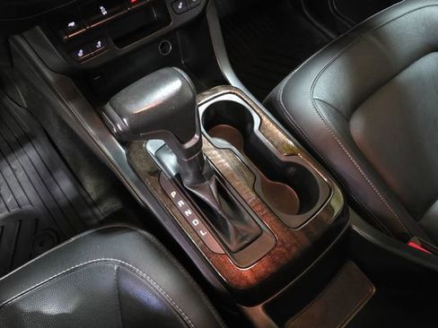 Used 2018 GMC Canyon SLT w/ Driver Alert Package image 31