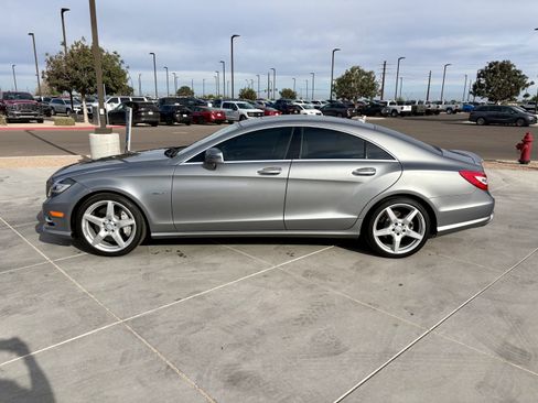 Used 2012 Mercedes-Benz CLS 550 image 2