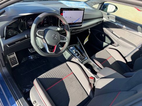 New 2026 Volkswagen GTI SE image 2