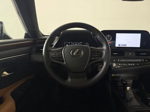 Certified 2025 Lexus ES 350 w/ Premium Package FWD image 37
