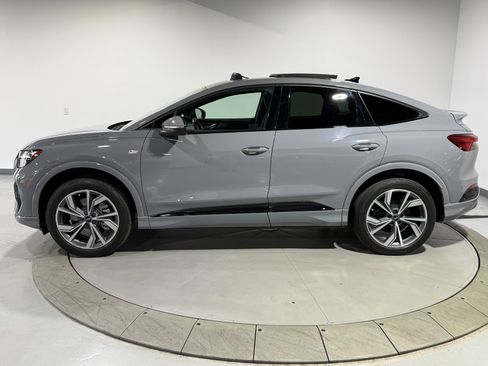 Used 2024 Audi Q4 e-tron Premium w/ Convenience Package AWD/4WD image 11