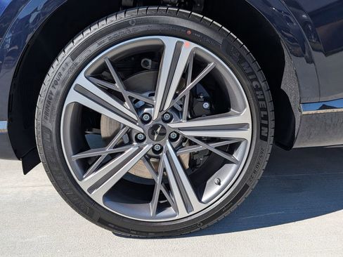 New 2026 Genesis GV80 3.5T e-SC AWD/4WD image 9