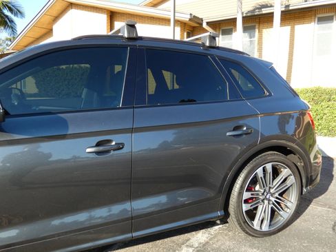 Used 2019 Audi SQ5 Premium Plus w/ Premium Plus Package image 13