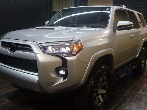 Used 2023 Toyota 4Runner TRD Off-Road Premium w/ Moonroof Package image 6