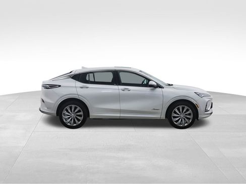 Used 2025 Buick Envista Avenir image 6