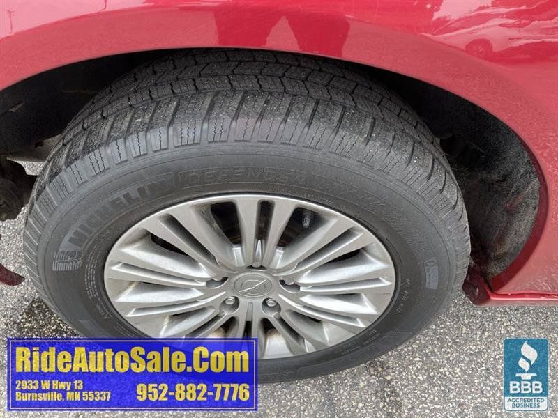 Used 2013 Chrysler Town & Country Touring-L w/ Driver Convenience Group FWD image 27