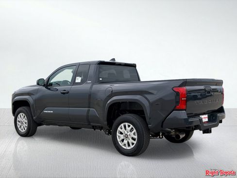 New 2026 Toyota Tacoma SR5 RWD image 4