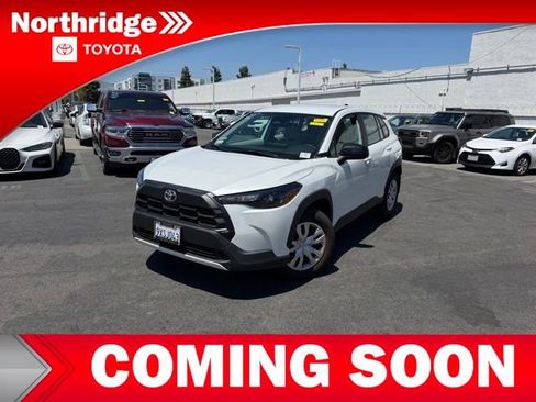 Used 2026 Toyota Corolla Cross L FWD image 1