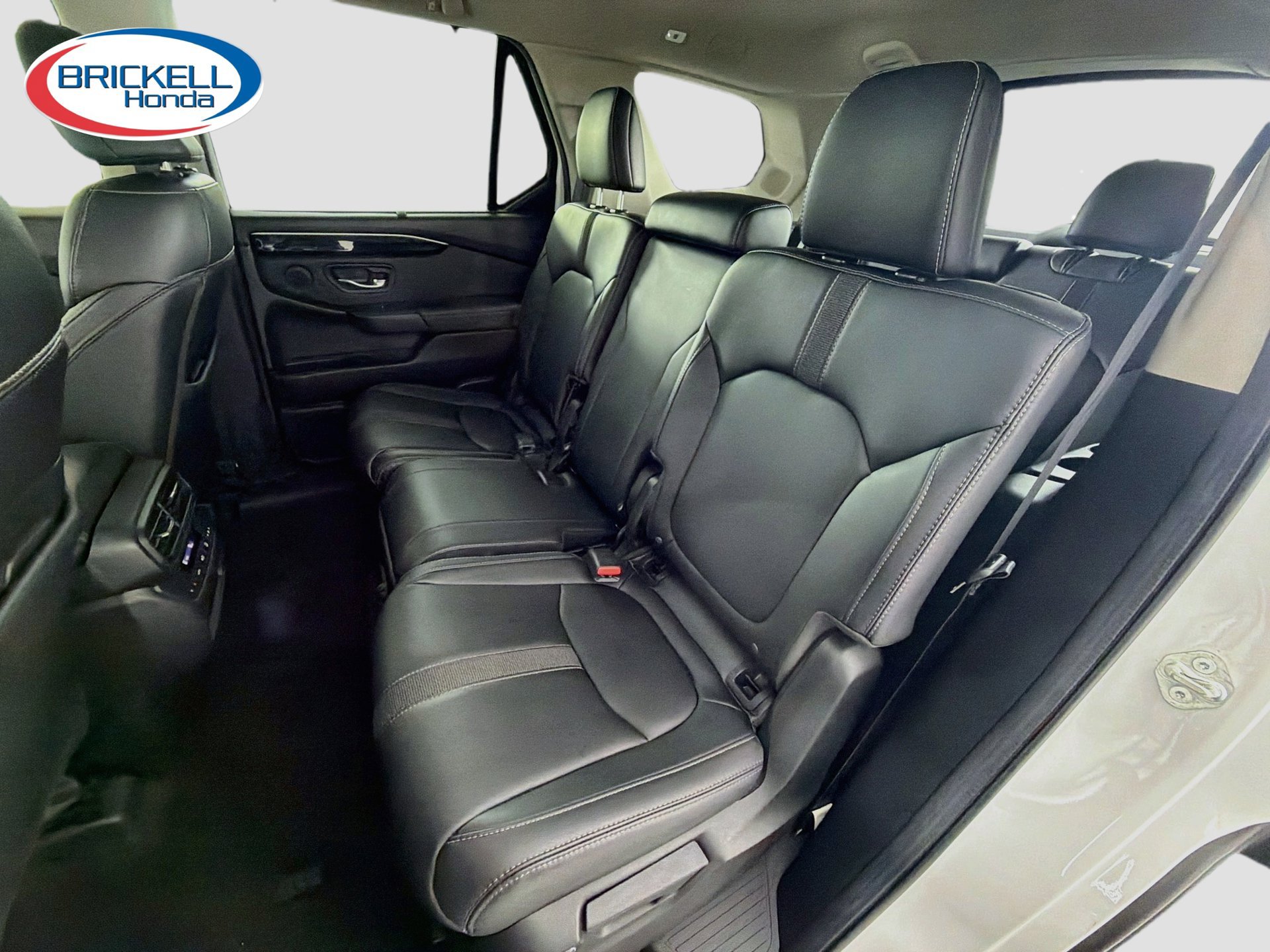 Used 2024 Honda Pilot Touring image 22