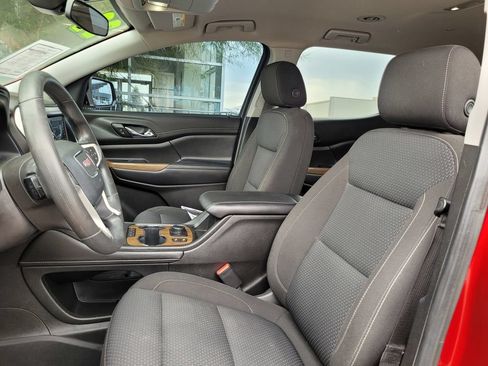 Used 2022 GMC Acadia SLE w/ Driver Convenience Package FWD image 12