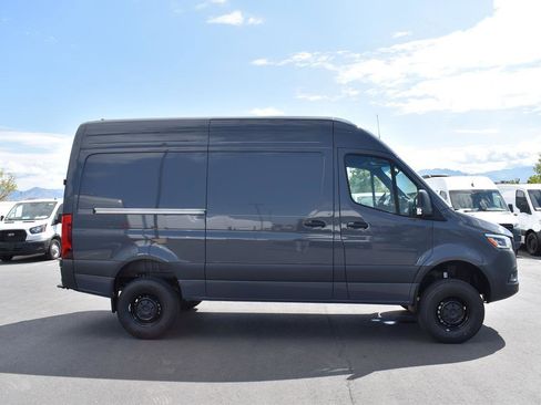 New 2025 Mercedes-Benz Sprinter 2500 image 5