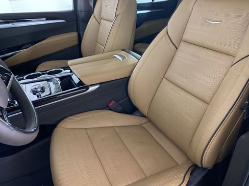 New 2026 Cadillac Escalade Luxury w/ Touring Package image 22