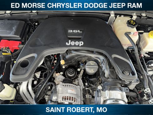 Used 2020 Jeep Gladiator Rubicon w/ Cold Weather Group AWD/4WD image 12