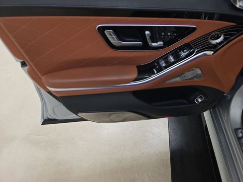Certified 2022 Mercedes-Benz S 580 4MATIC Sedan image 14