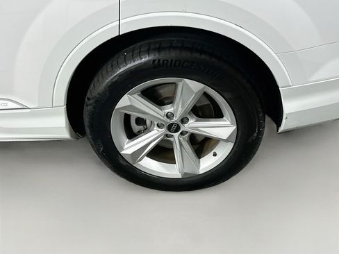 Used 2024 Audi Q7 2.0T Premium Plus AWD/4WD image 11