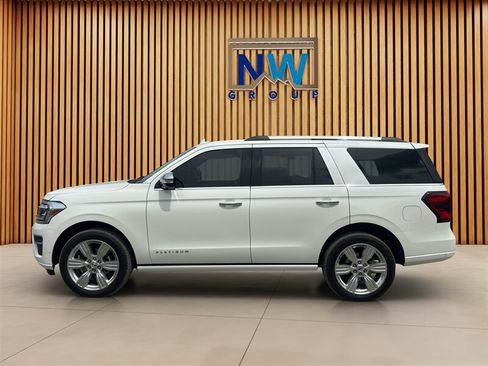 Used 2024 Ford Expedition Platinum AWD/4WD image 64