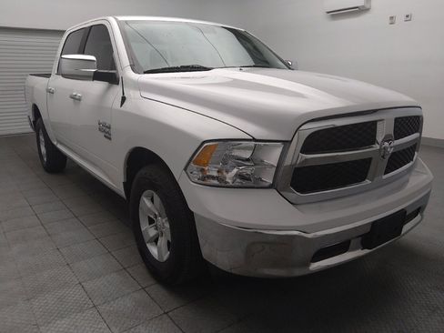 Used 2021 RAM 1500 Classic SLT RWD image 13